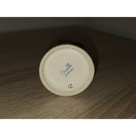 Goebel Hummel Figurine Chimney Sweep 4" Tall TMK5 - Picture 5 of 5